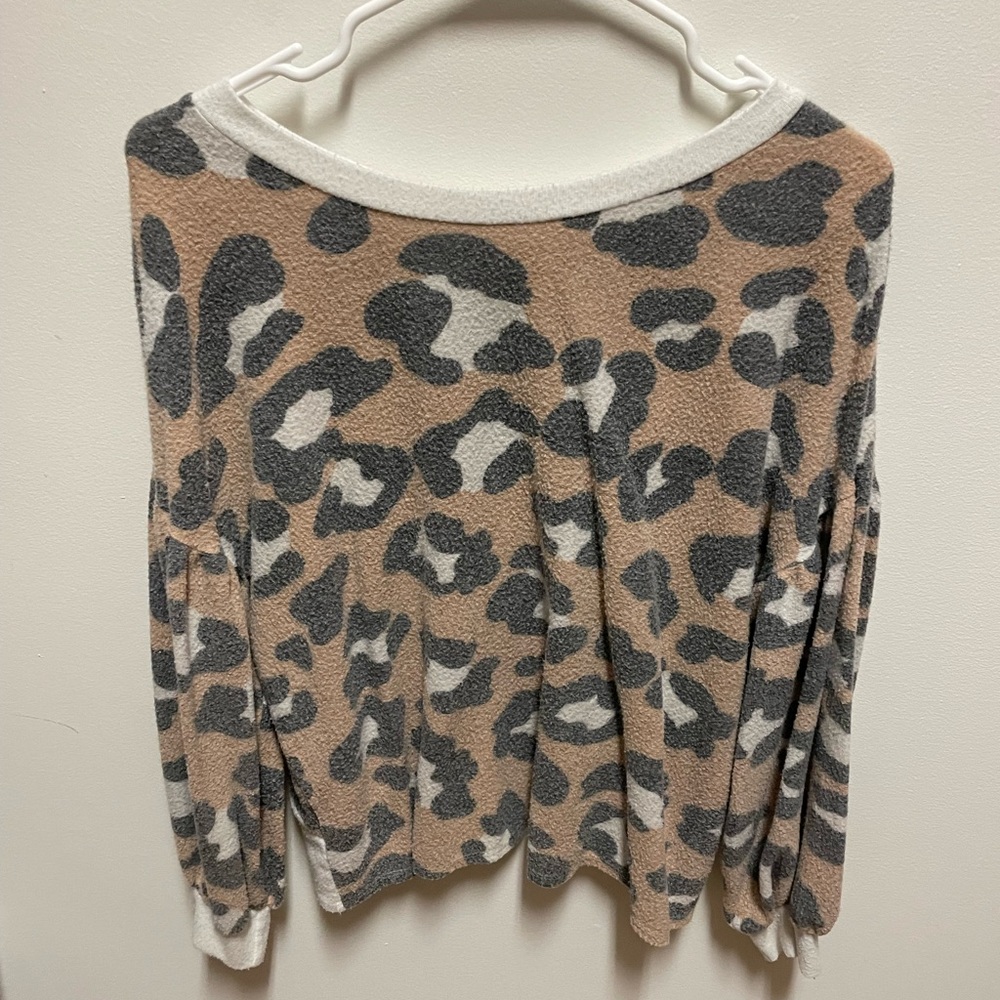 Cheetah Sweater open back